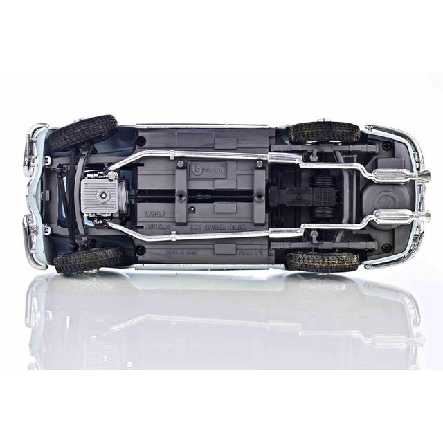 Metal Lancia Aurelia B24 Spider Convertible 1955 Model Car from Bburago, Italy, 1960s For Sale - Image 7 of 8