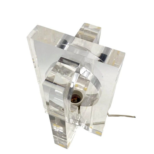 Plastic Sandro Petti, Sculptural Lucite Table Lamp, Maison Jansen France 1970s For Sale - Image 7 of 12