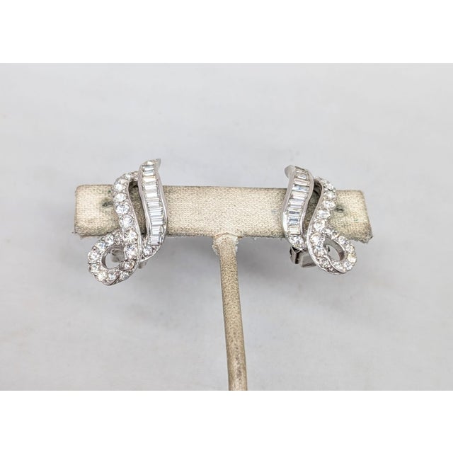 1960s Vintage 1960s Signed Kramer Rhodium Plated Clear Rhinestone Clip Earrings-2 Pieces For Sale - Image 5 of 7