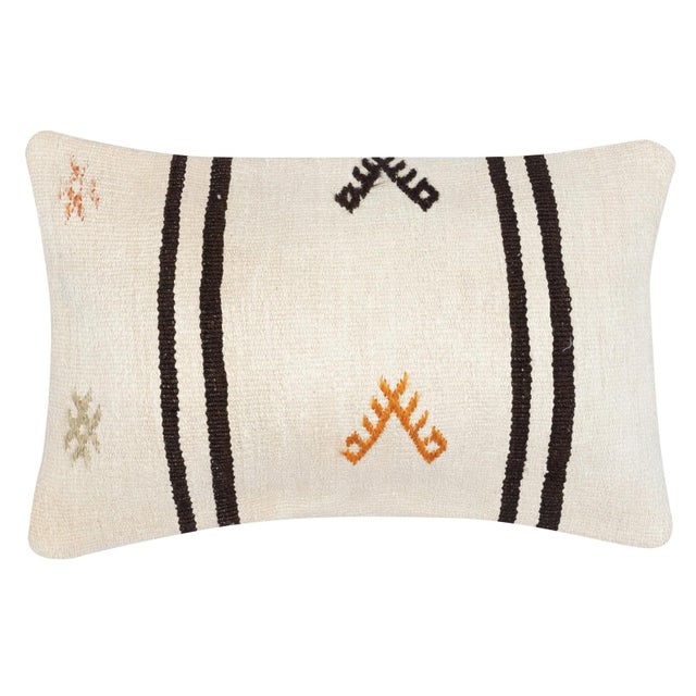 Bring history and warmth into your home with this vintage handmade hemp cushion cover set. This pair of cushion covers is...