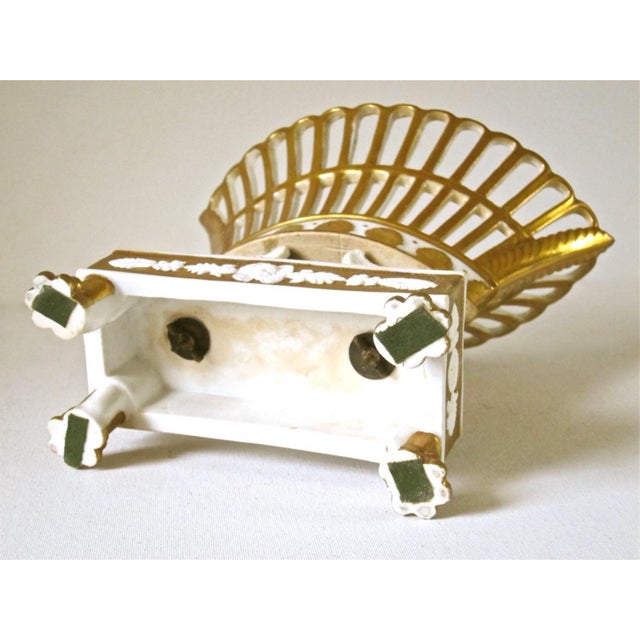 Antique Early 19th Century French Empire Paris Porcelain Corbeille or Basket With Lion Paw Feet Circa 1820 For Sale - Image 13 of 14