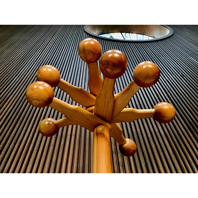 Sculptural Hooks Pine Wood Coat Rack, 1970s For Sale - Image 4 of 16