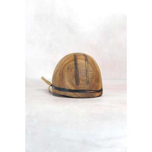 Turkana are a nomadic people from NW Kenya known for skills in woodcarving and metalwork. Frequently on the move, their...