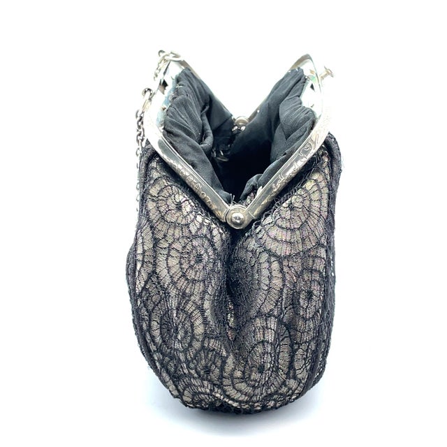 1900 - 1909 Tiffany & Co. Antique Floral Engraved Frame With Chain Handle Purse-1900s For Sale - Image 5 of 6