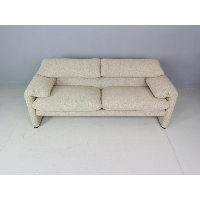 Cassina Maralunga 2-Seater Sofa by Vico Magistretti for Cassina, 1970 For Sale - Image 4 of 15