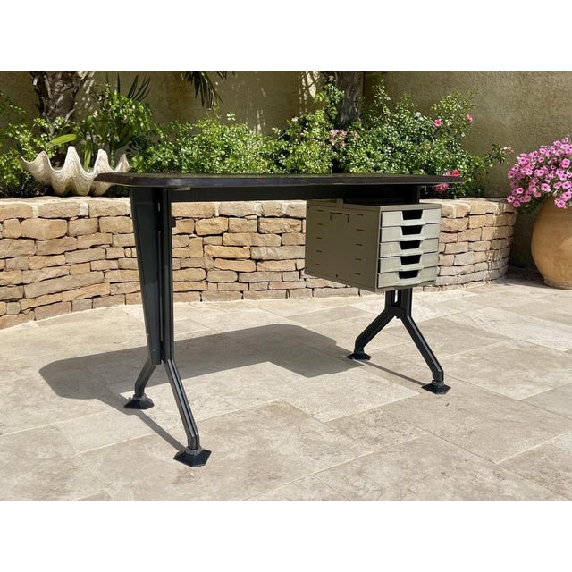 Arco Desk by BBPR for Olivetti Synthesis For Sale - Image 3 of 13