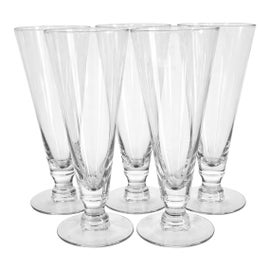 Example of Champagne Flutes in Detroit