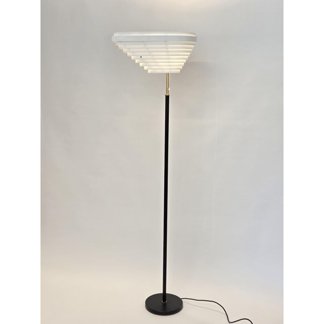 Vintage Angel Wing A805 Floor Lamp by Alvar Aalto for Valaisinpaja, Finland, 1980s For Sale - Image 12 of 12