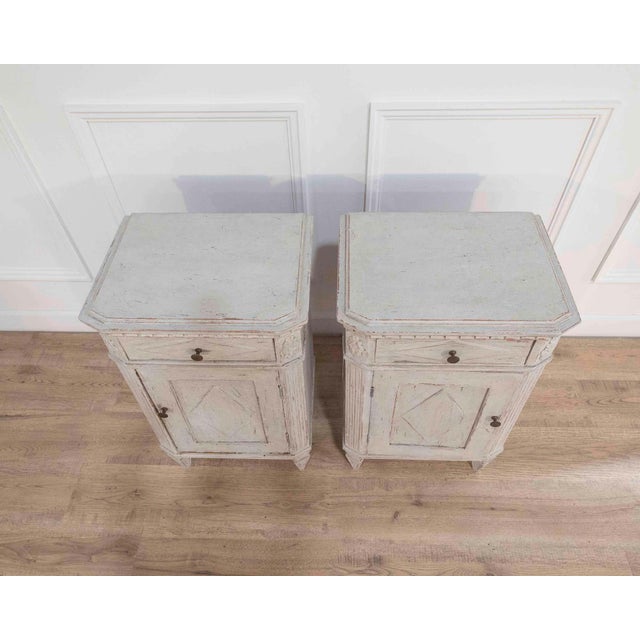 Pair of Swedish Bedside Tables, ca. 1910 For Sale - Image 4 of 9