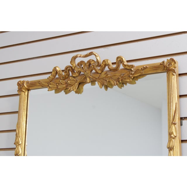 Traditional Carvers Guild Carved Bow Top Gold Gilt Wall Mirror For Sale - Image 3 of 13