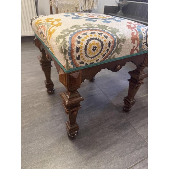 Louis XIV Regency Hocker in Oak For Sale - Image 3 of 6