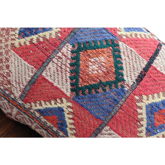 A Pair of Turkish Kilim Decorative Pillow Covers - 14"x19.5" For Sale - Image 10 of 13