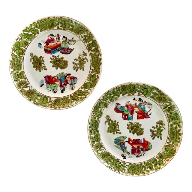 19th Century Chinese Export Famille Verte Porcelain Plates - A Pair For Sale