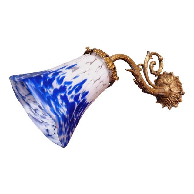 Wall Light in Gilded Bronze and Blue and White Speckled Glass, Early 20th Century For Sale