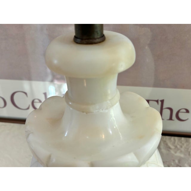 1960s Neoclassical Italian Alabaster Table Lamp For Sale - Image 10 of 11