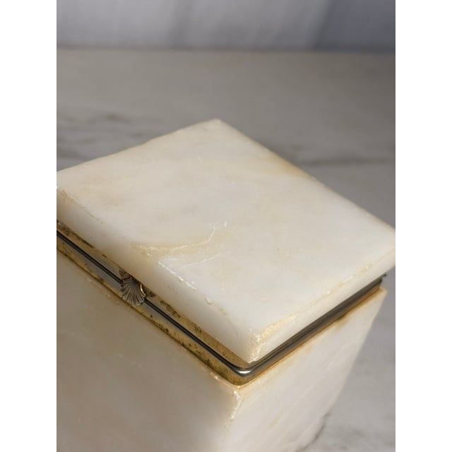 Vintage White Stone Alabaster Trinket Box With Brass Shell Clasp, Jewelry Box, Square Stone Hinged Casket, Hollywood Regency Vanity Decor For Sale - Image 11 of 12