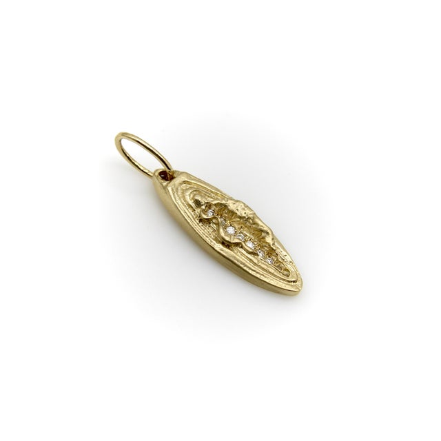 Contemporary 14k Gold Women’s Empowerment Vulva Pendant Charm With Diamonds For Sale - Image 3 of 7