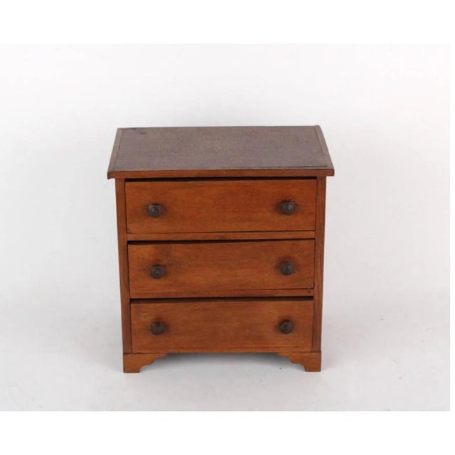 Traditional Antique Salesman Sample Federal Style Oak Chest of Drawers For Sale - Image 3 of 9