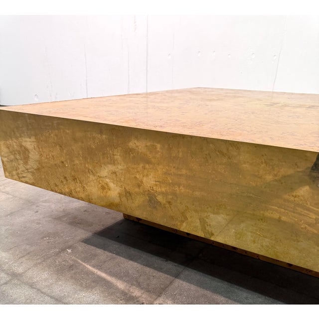 1970s Italian Burl Wood Coffee Table With Brass Frame, 1970s For Sale - Image 5 of 8