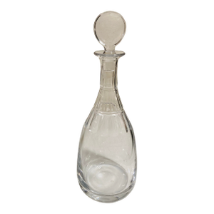 1990s Classical Georgian English Crystal Magnum Decanter “Diana” Created by William Yeoward