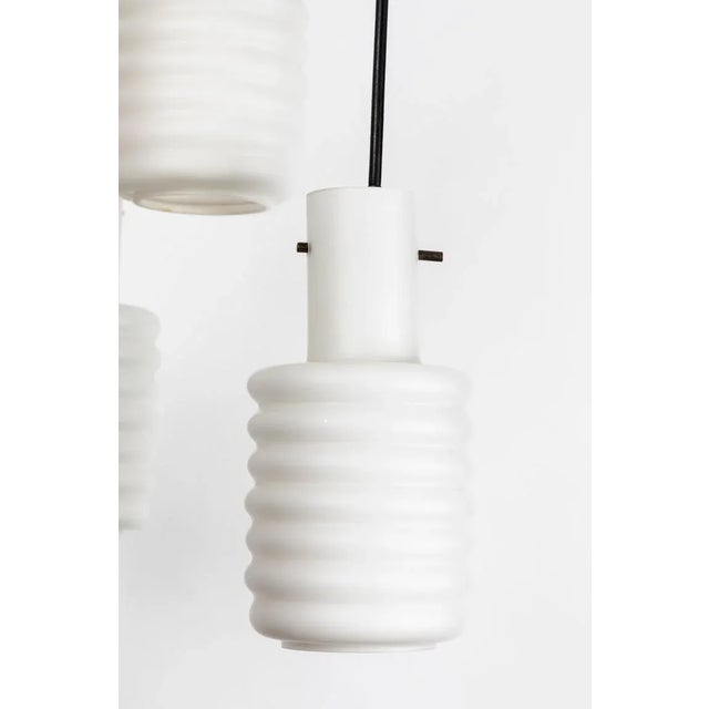 1950s Italian 8-Glass Cascading Chandelier Attributed to Arredoluce For Sale In Los Angeles - Image 6 of 12