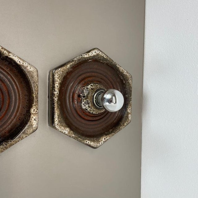 1970s Modernist Ceramic Fat Lava Wall Lights attributed to Pan Ceramics, Germany, 1970s, Set of 2 For Sale - Image 5 of 18