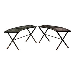 1960s Pair of Salterini Attributed Black Wrought Iron Curved Garden Patio Benches For Sale