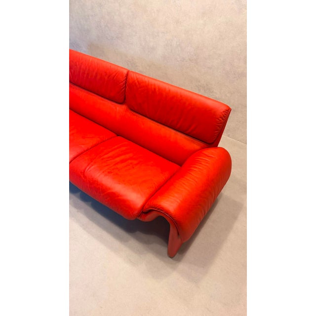 Red Leather DS-2011 Sofa from de Sede, 1980s For Sale - Image 15 of 16