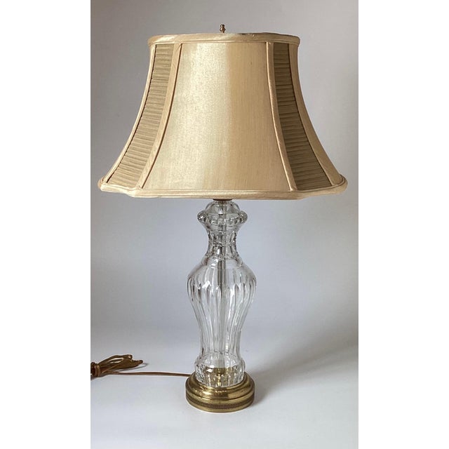 1950s A Pair of Water Clear Crystal Table Lamps Hollywood Regency For Sale - Image 5 of 8