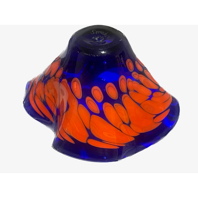 Signed 2012 Somewhere Glass Hand-Blown 6" Handkerchief Vase - Cobalt & Orange For Sale - Image 4 of 6