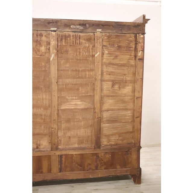 Large Antique 19th Century 4-Door Wardrobe in Walnut For Sale - Image 9 of 17