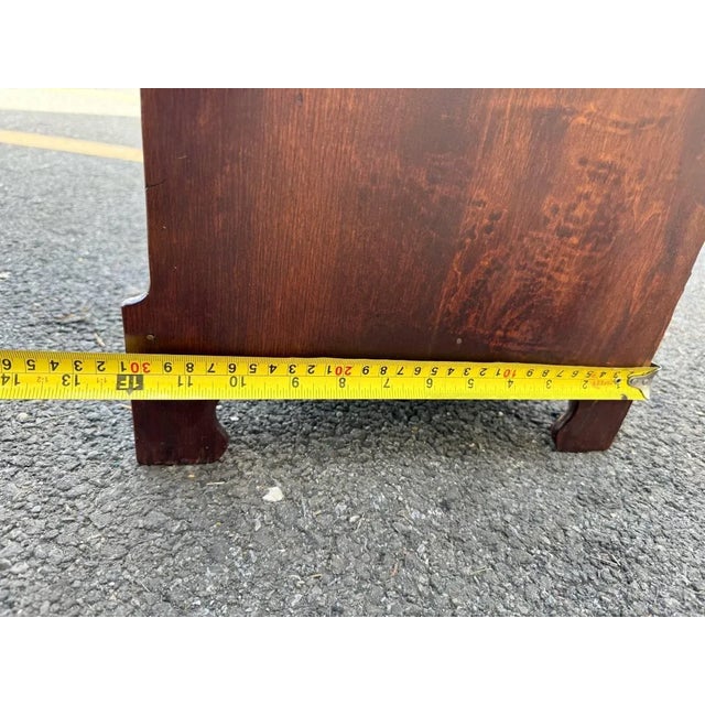 Pair of Hand Carved Fretwork Mahogany Corner Shelfs Bookcases Etageres For Sale - Image 9 of 11