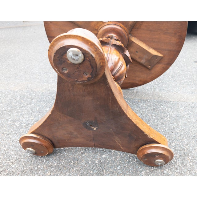 Early 20th Century Italian Walnut Round Occasional Table in Renaissance Revival Style For Sale - Image 16 of 18