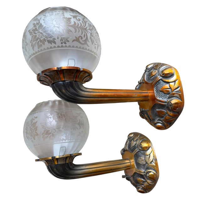1920s Pair of Antique Art Deco Silver on Bronze Wall Light Sconces For Sale - Image 5 of 7