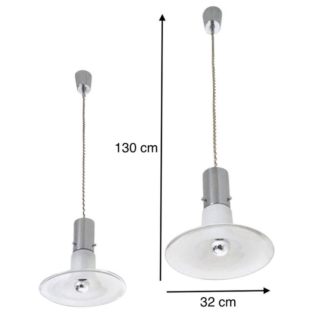 White Murano Glass Pendants attributed to Alessandro Pianon for Vistosi, Set of 2 For Sale - Image 7 of 8