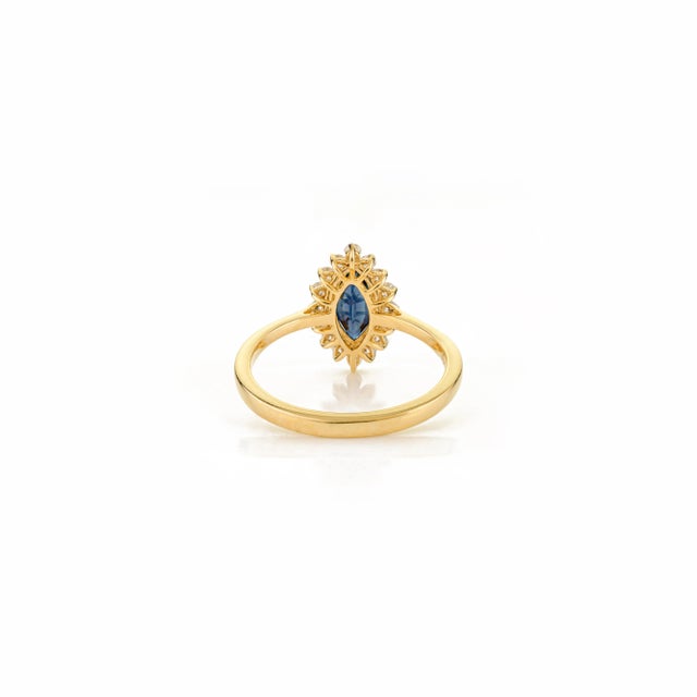 Metal Marquise Cut Sapphire Ring in 18k Yellow Gold Size 6.5 For Sale - Image 7 of 12