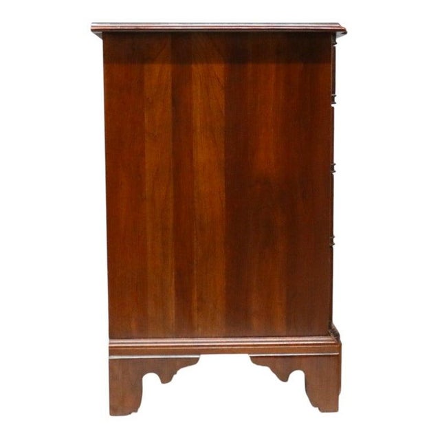 1930s Knob Creek Chippendale Cherry Block Front 4-Drawer Chest C1930 For Sale - Image 5 of 10