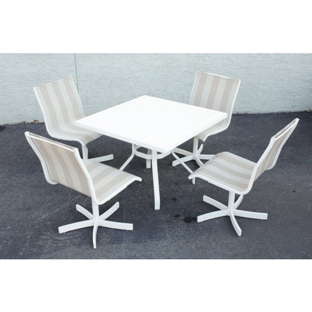Quality Vintage Outdoor White Painted Metal Square Dining Table with 4 Mesh Dining Chairs