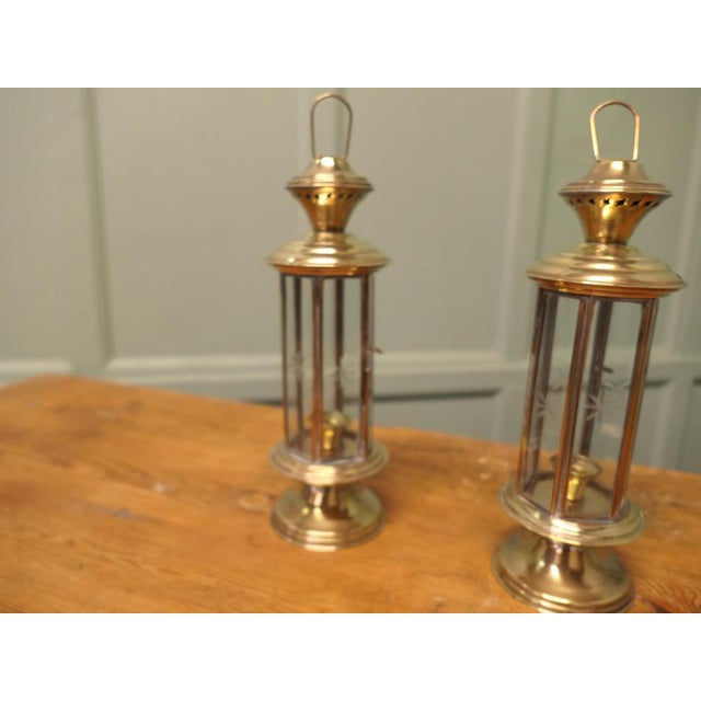 Vintage Etched Glass 6-Sided Candle Lanterns, 1970, Set of 2 For Sale - Image 4 of 9