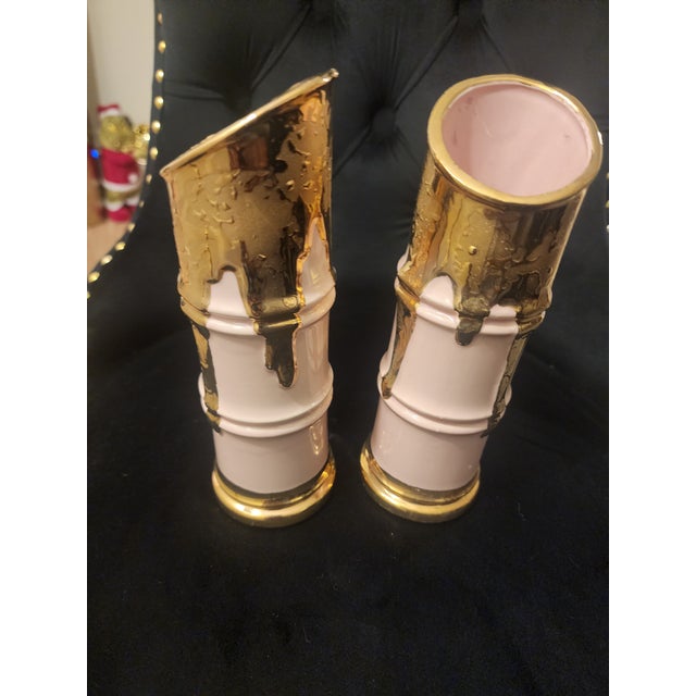 Real 14 karat gold drip vase in a bamboo shape made in the us from 20th century. The dripping gold was a token of art...