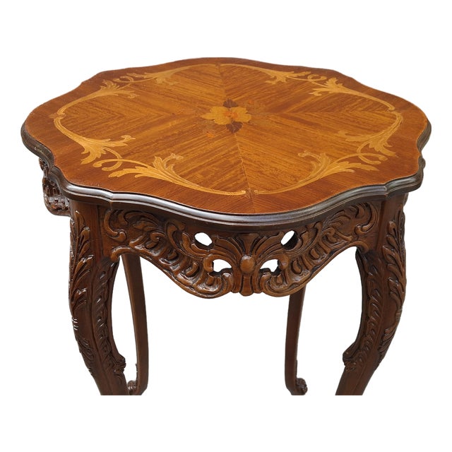 Late 19th Century Refinished French Louis XV Style Carved Walnut and Marquetry Side or Lamp Table For Sale