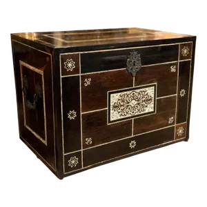 17th Century Silver Mounted Traveling Box With Key