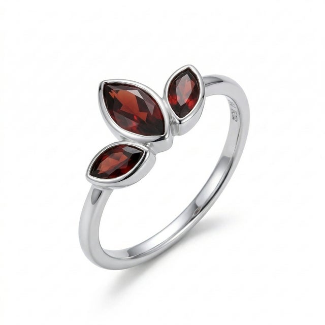 Contemporary Garnet Lotus 925 Silver Ring • Marquise January Birthstone Ring Us 7 For Sale - Image 3 of 3