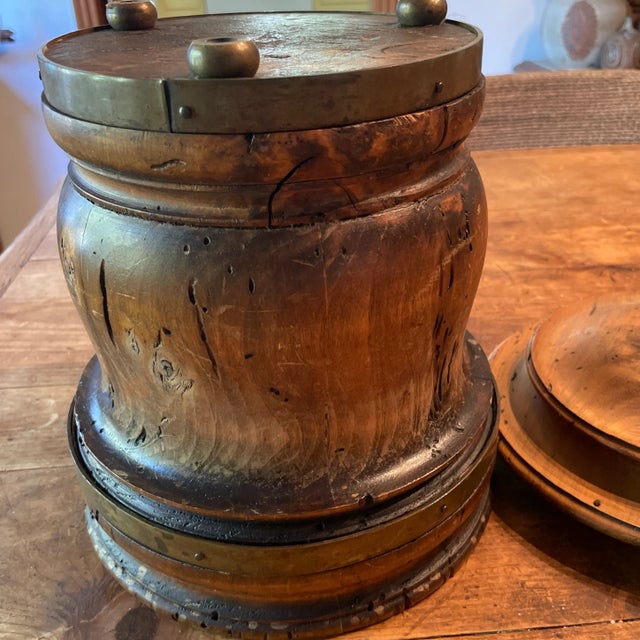 Mid 20th Century Large Wooden Ice Bucket With Stunning Brass Details For Sale - Image 10 of 11