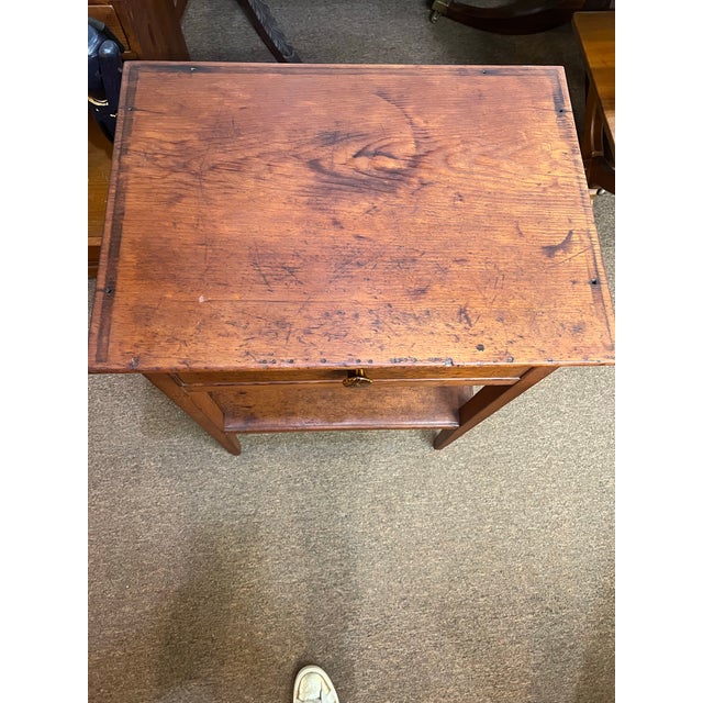 Early 19th Century Shaker Early 1800’s Cherry Side Table With Shelf For Sale - Image 5 of 9