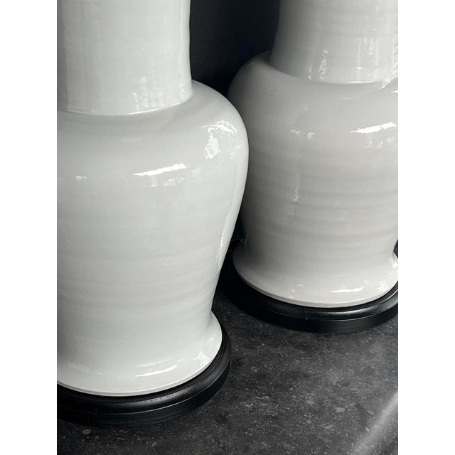Imposing Pair Chinese Off-White Glazed Ceramic Baluster Form Lamps For Sale In San Francisco - Image 6 of 14
