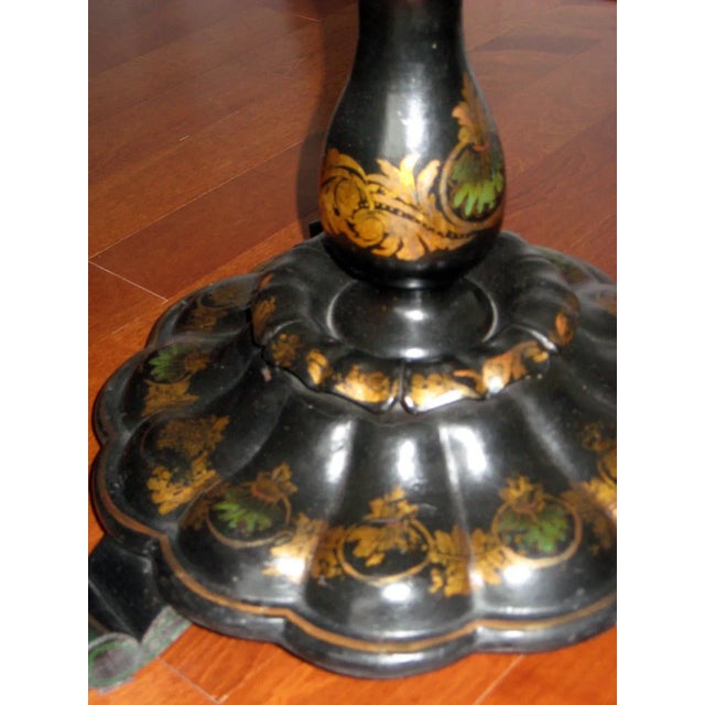19th Century Victorian Paper Mache Tilt Top Round Table For Sale In Philadelphia - Image 6 of 10