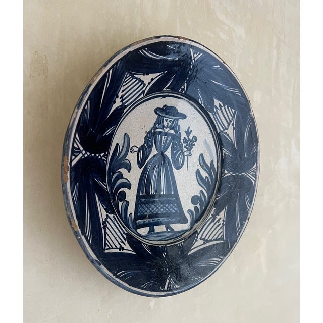 Large Spanish Faience Plate, C 1900 For Sale - Image 9 of 11