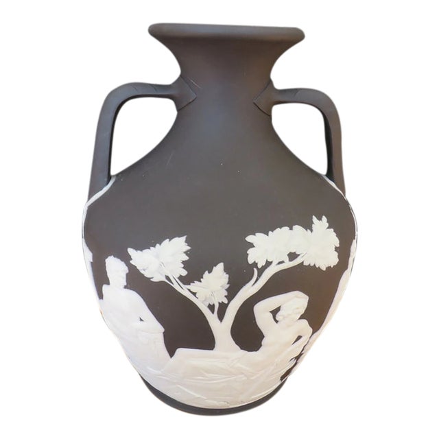 Antique Wedgwood Black Jasperware 10" Portland Vase Peleus & Thetis Phrygian Cap For Sale
