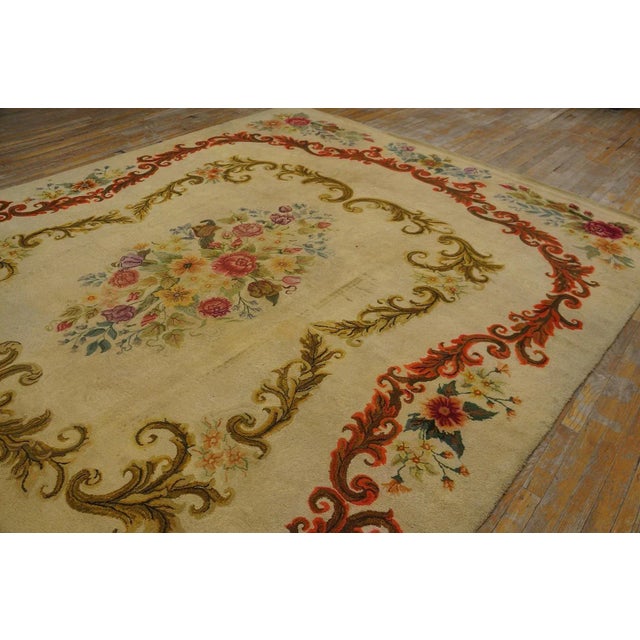 1930s American Hooked Rug ( 9' x 11'8" - 275 x 355 cm ) For Sale - Image 4 of 10
